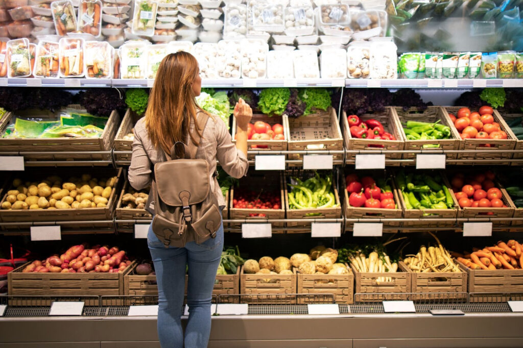 Dados do IBGE apontam que 30% dos alimentos produzidos no país são descartados, o equivalente a 46 milhões de toneladas de anualmente