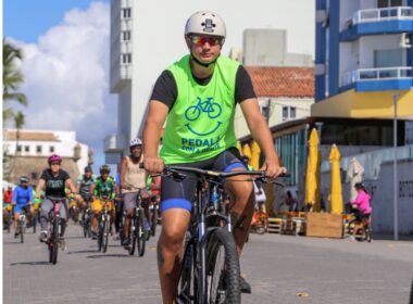 Manual do Ciclista foi produzido pelo mandato do vereador André Fraga (PV) em parceria com atletas de toda cidade